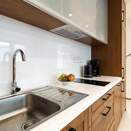 Mountain Astra Apartment
