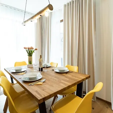 Mountain Astra Apartment *